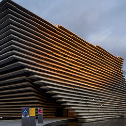 Small v a dundee scotland huftoncrow 061 720x400